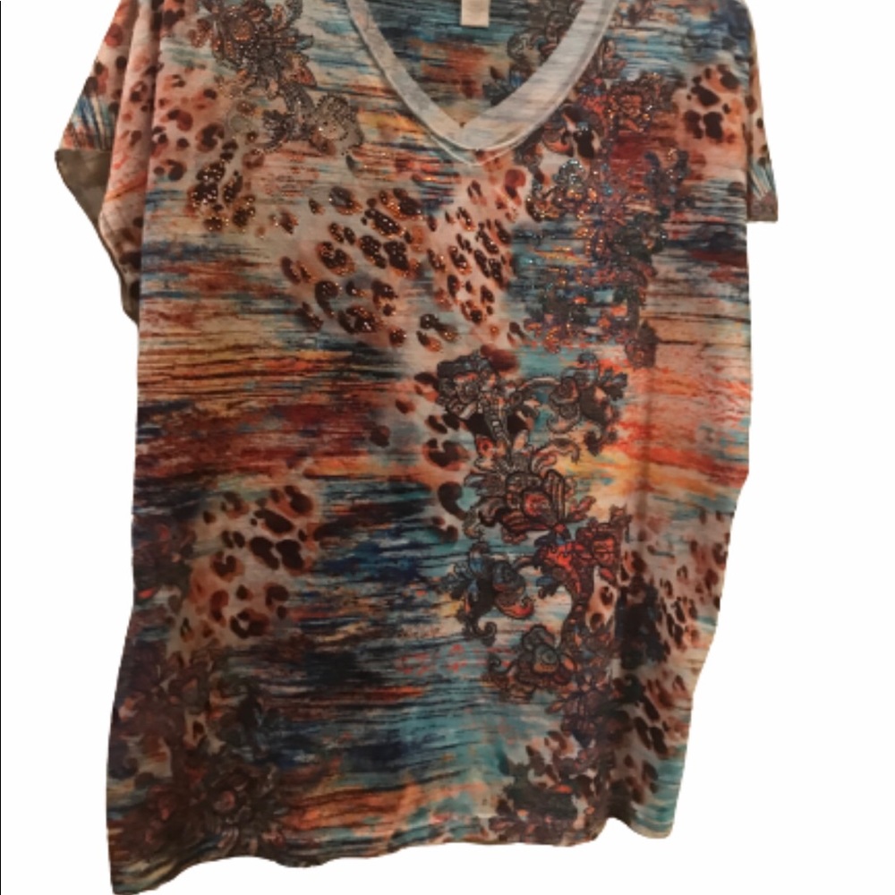 Chicos sz 2 v neck top
